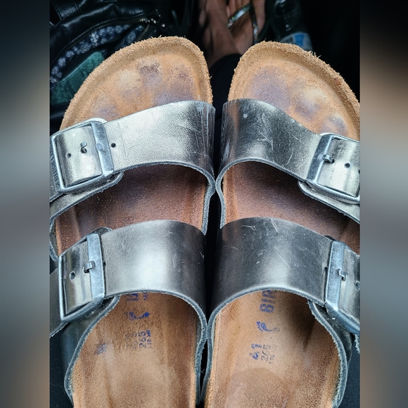 Birkenstock Arizona Metallic Leather Sandals. Size 41 - Picture 2 of 8